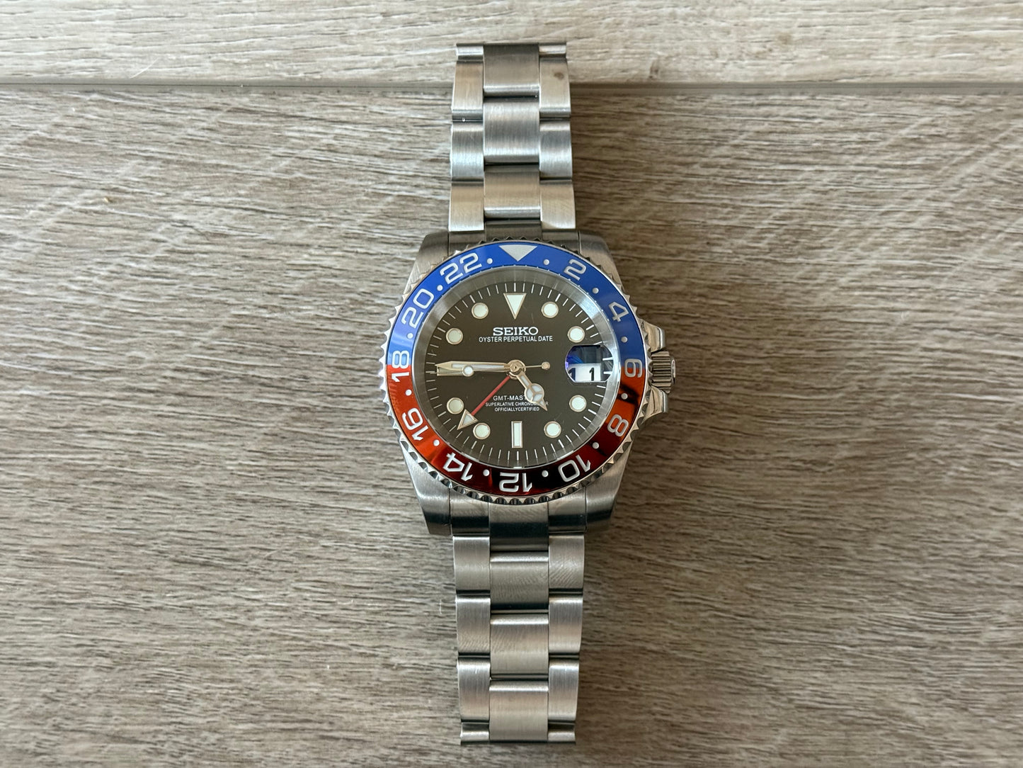 Seiko Mod Pepsi GMT 41MM on Oyster