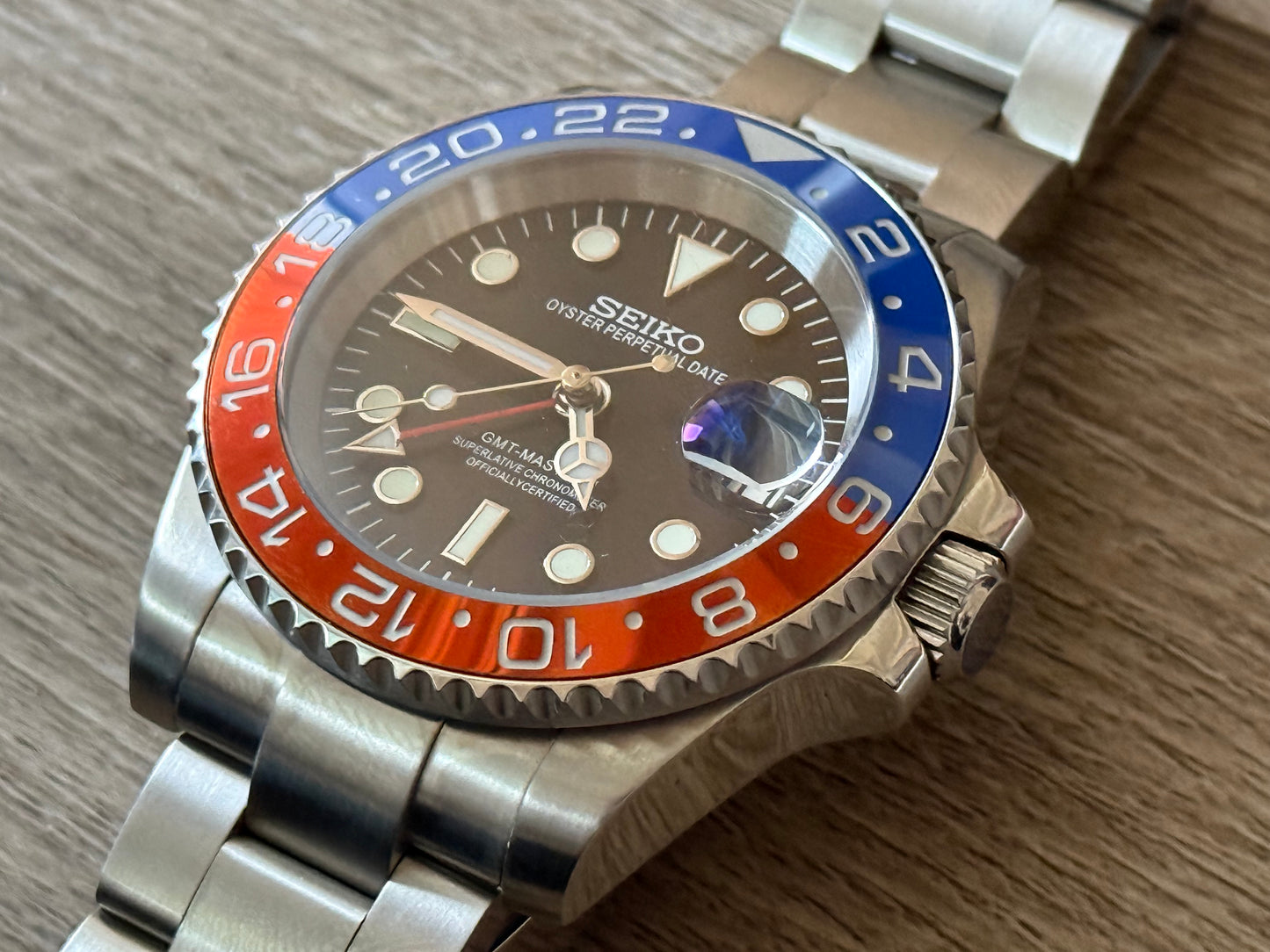 Seiko Mod Pepsi GMT 41MM on Oyster