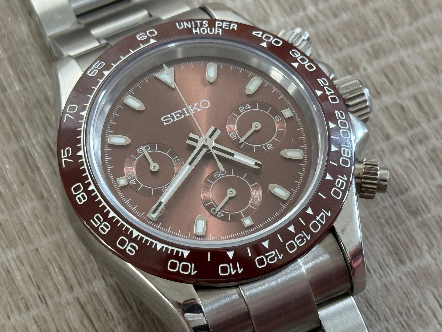 Seiko Mod Chocolate Panda 40MM Case W/ Oyster - Chronograph