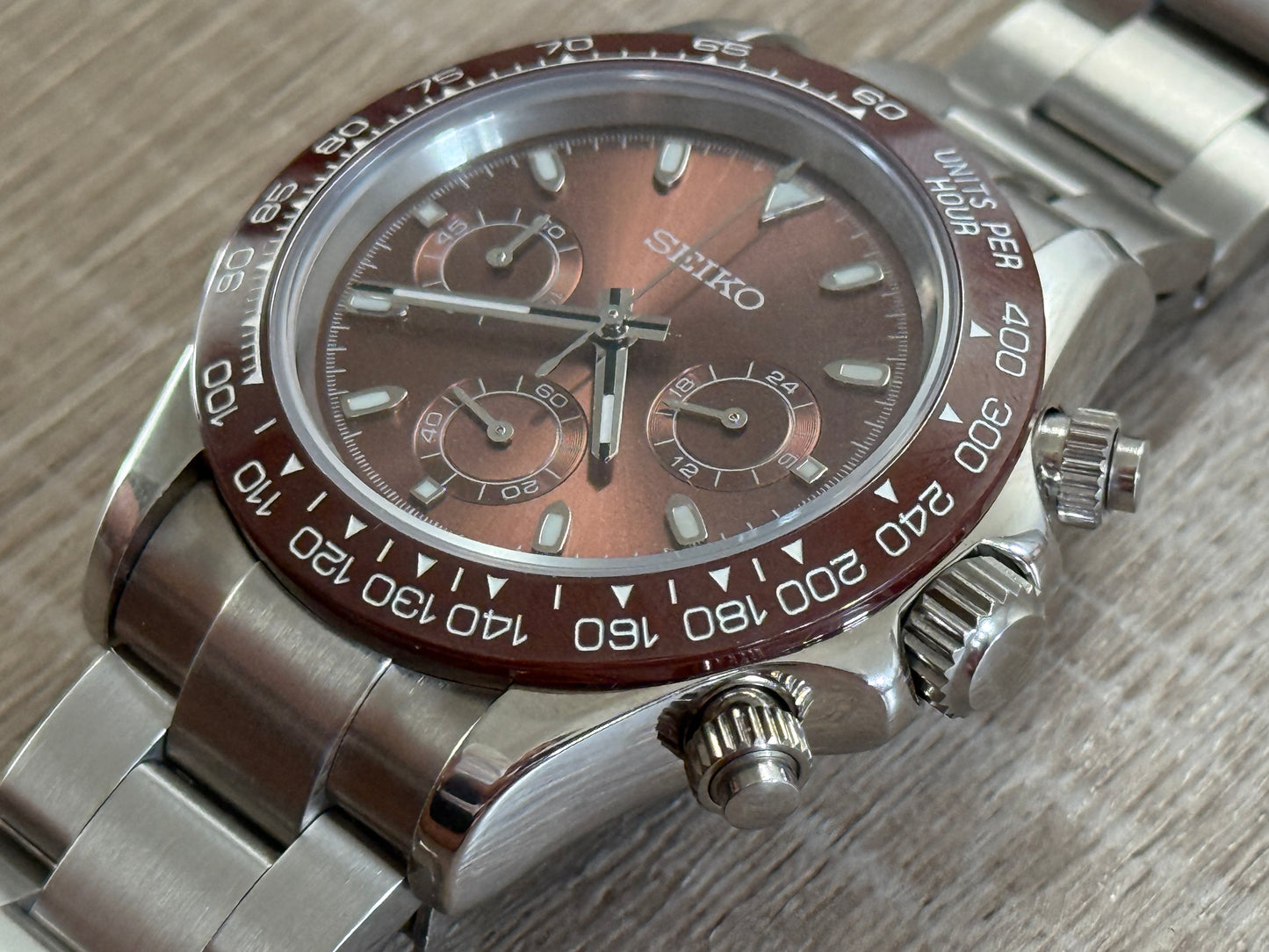 Seiko Mod Chocolate Panda 40MM Case W/ Oyster - Chronograph