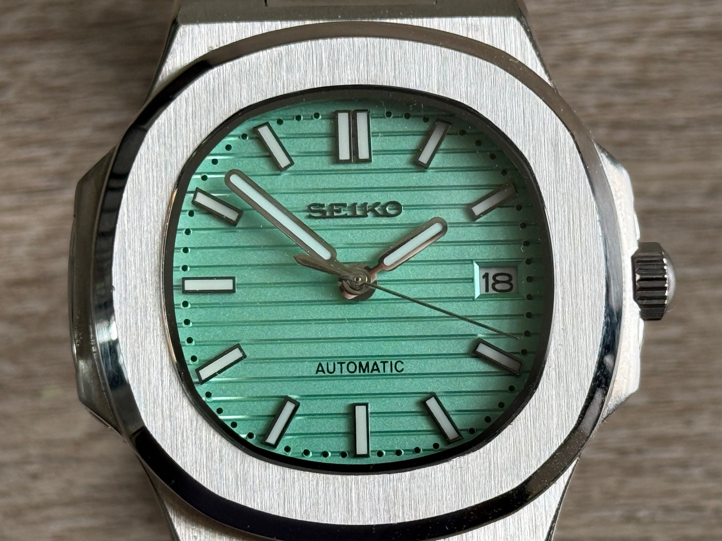 Seiko Mod Nautilus Tiffany - Discount Small Blemish