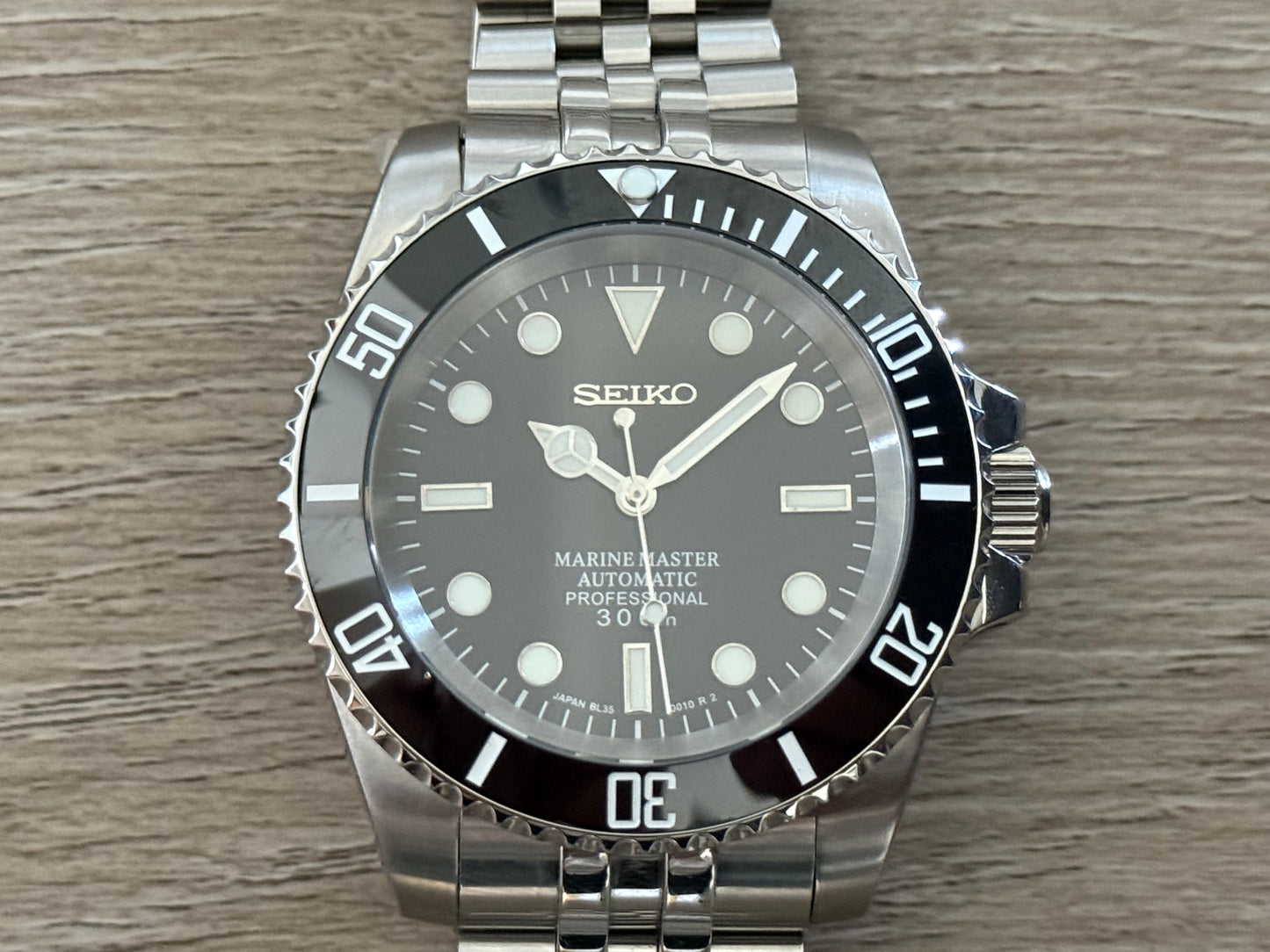 Seiko Mod 41MM Case, No Date Submariner on Jubilee