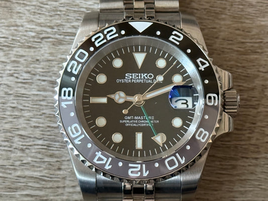 Seiko Mod Bruce Wayne GMT 41MM Case