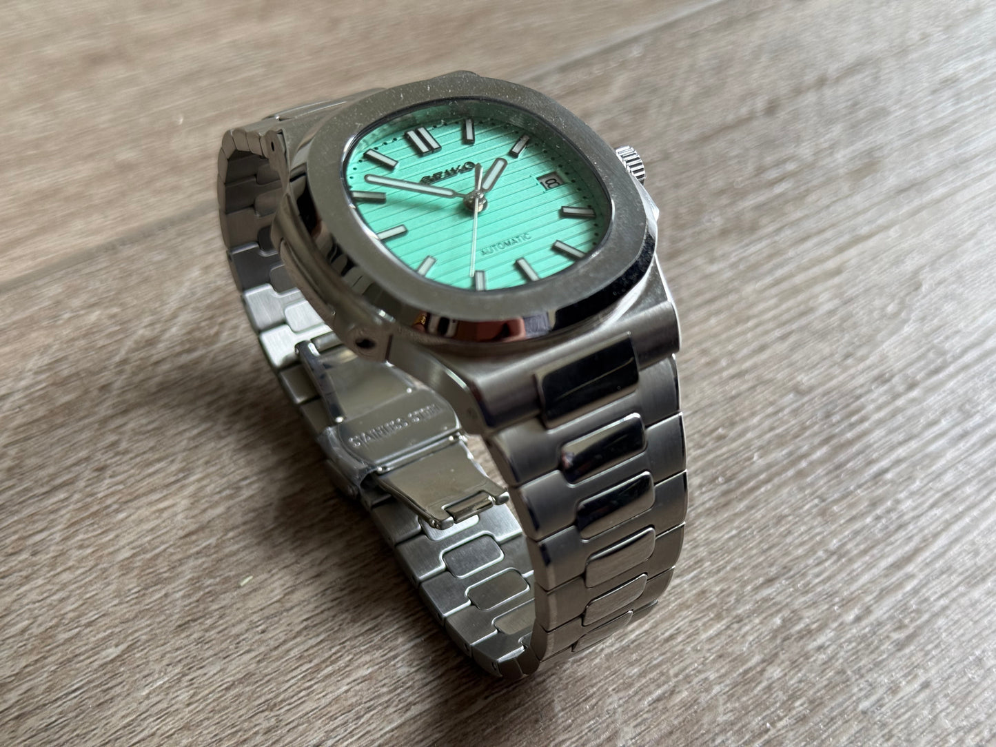 Seiko Mod Nautilus Tiffany - Discount Small Blemish