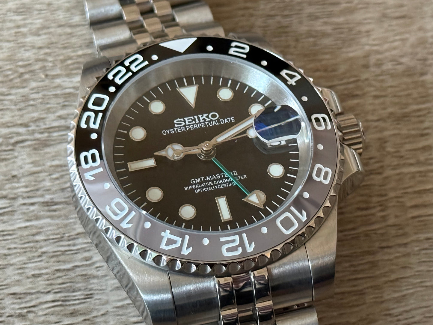 Seiko Mod Bruce Wayne GMT 41MM Case